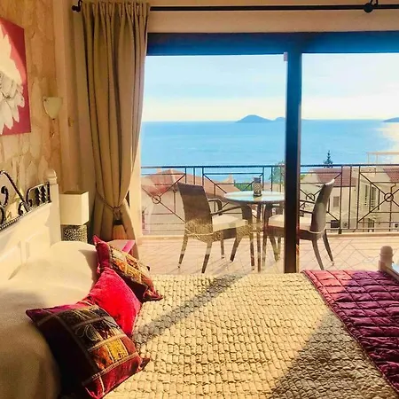 Vilă Stunning 3 Bedroom Villa With Private Pool, Kalkan